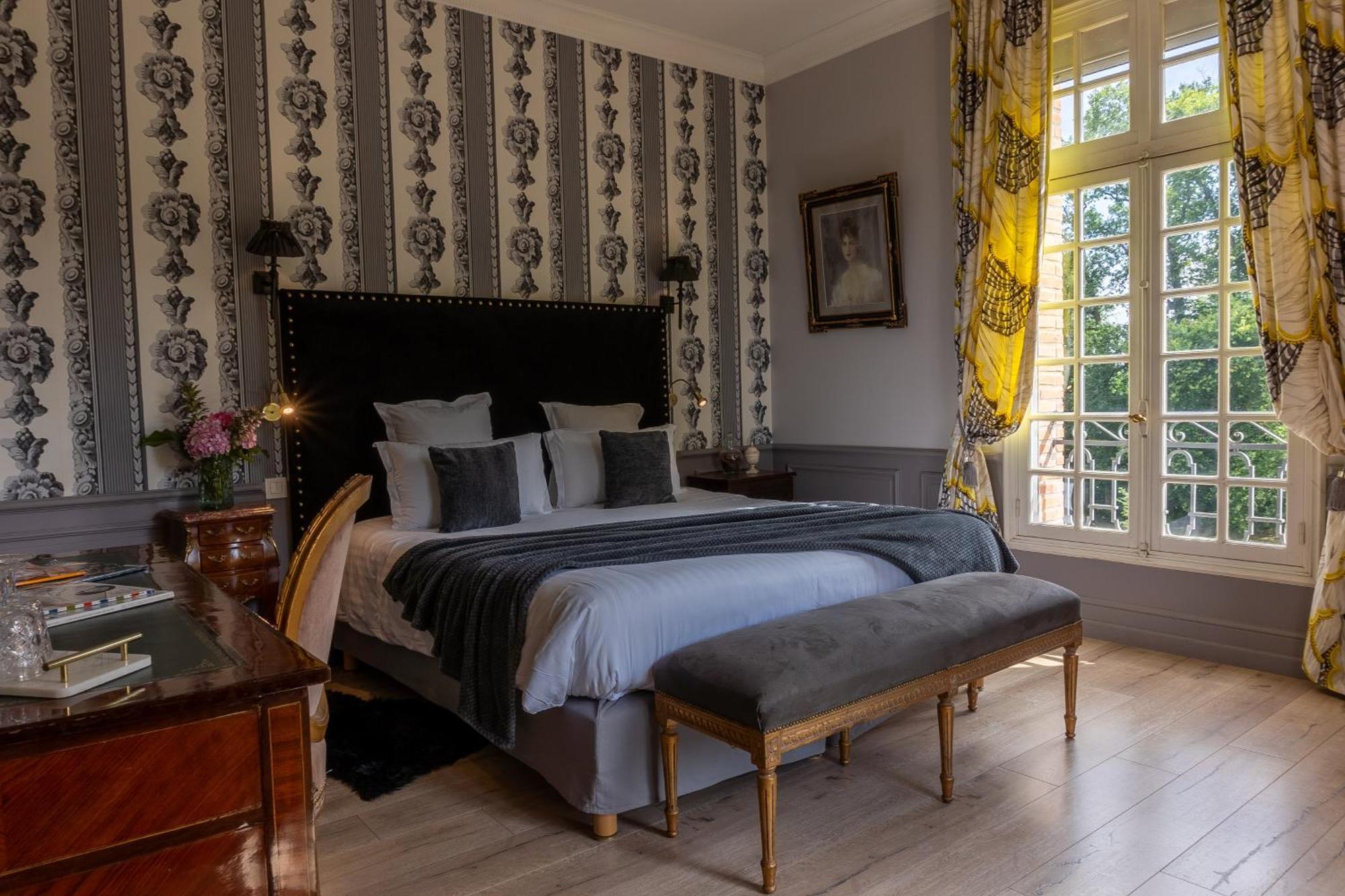 Castel Bois Marie, Maison D'Hotes Монтобан Екстериор снимка A bedroom at the hotel